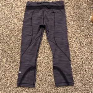 Lululemon inspire crops sz6